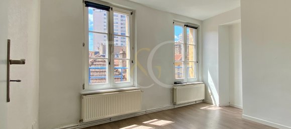 3 Schlafzimmer Wohnung in Metz, France, Nr. 251089 9