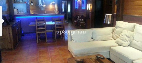 3 bedrooms Apartment in Estepona, Spain No. 141850 2