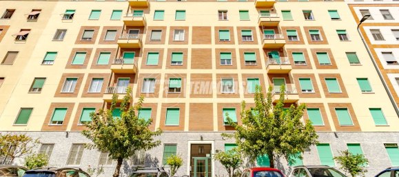1 bedroom Apartment in Milan, Italy No. 354194 4