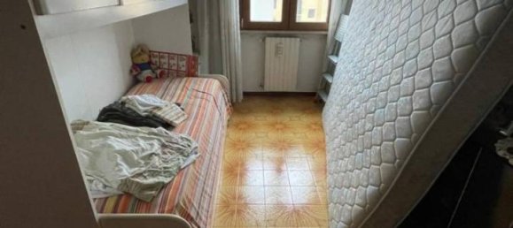 Apartamento de 3 divisões em Lodi Vecchio, Italy N.º 33814 24
