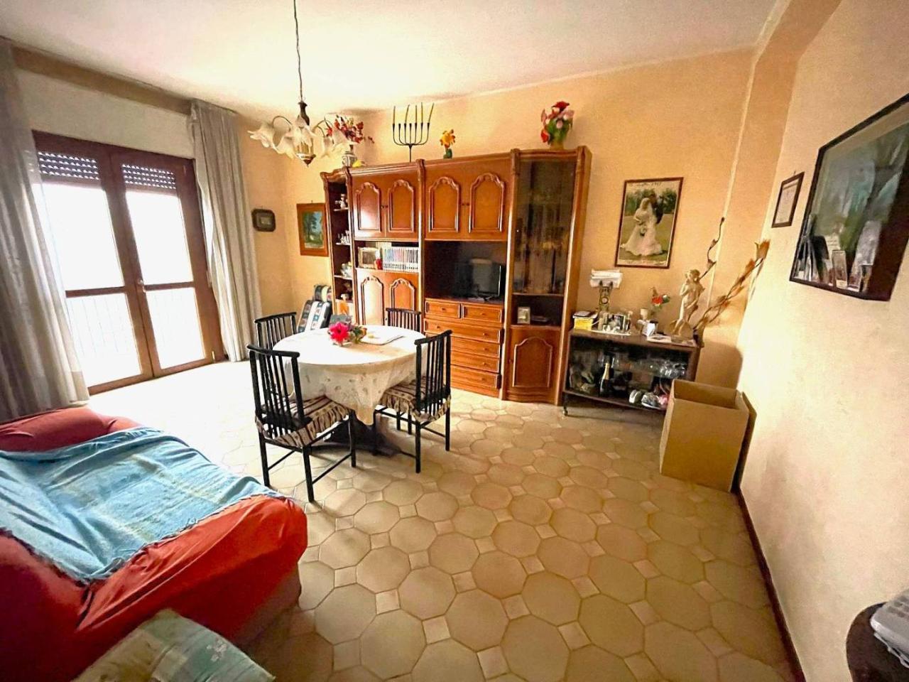 Apartamento de 3 divisões em Lodi Vecchio, Italy N.º 33814