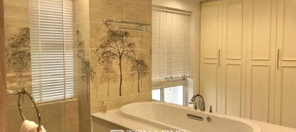 2 chambres Appartement à Tay Ho, Vietnam No. 662 8