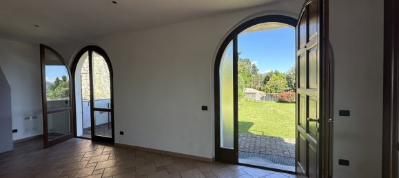 Вилла с 5 комнатами в Бельджирате, Италия № 262152 2