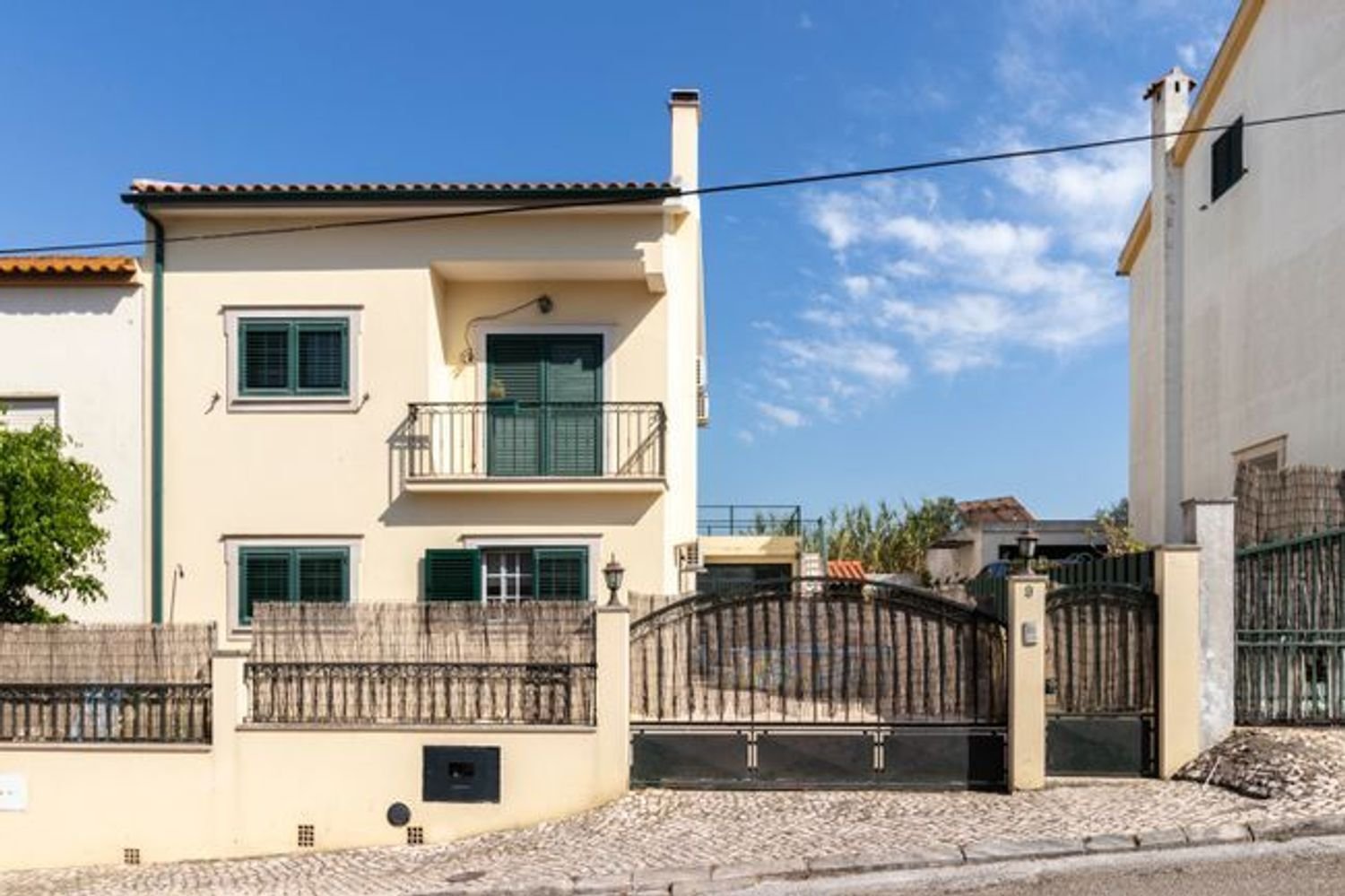 3 غرف نوم منزل في Setubal, Portugal رقم 227291