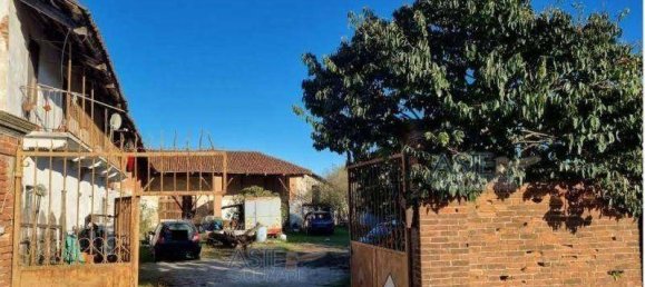 2 bedrooms House in Cavallermaggiore, Italy No. 209462 3