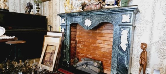 Квартира с 4 спальнями в Каррара, Италия № 195693 4