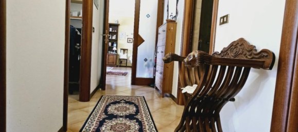 Квартира с 4 спальнями в Каррара, Италия № 195693 22