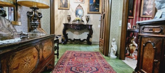 Квартира с 4 спальнями в Каррара, Италия № 195693 30