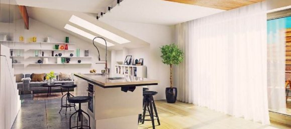 4 bedrooms Apartment in Florence, Italy No. 355916 10