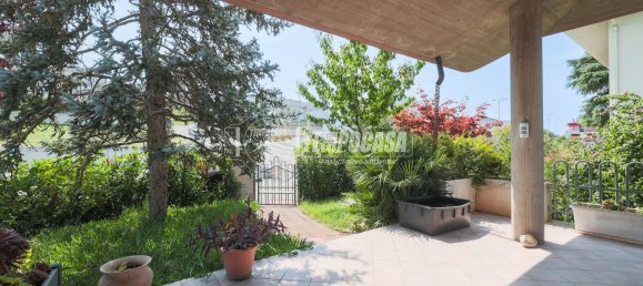 Квартира с 5 спальнями в Монтефьоре Конка, Италия № 316781 43