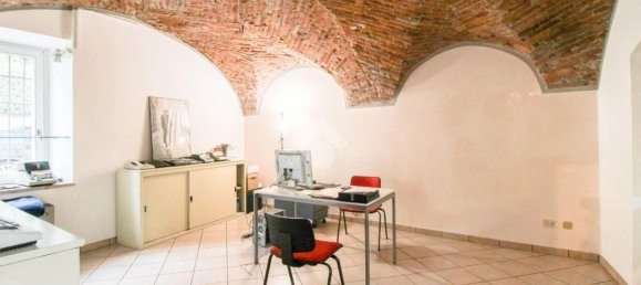 150m² Commercial property in Chiari, Italy No. 54736 15