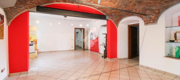 150m² Commercial property in Chiari, Italy No. 54736 4