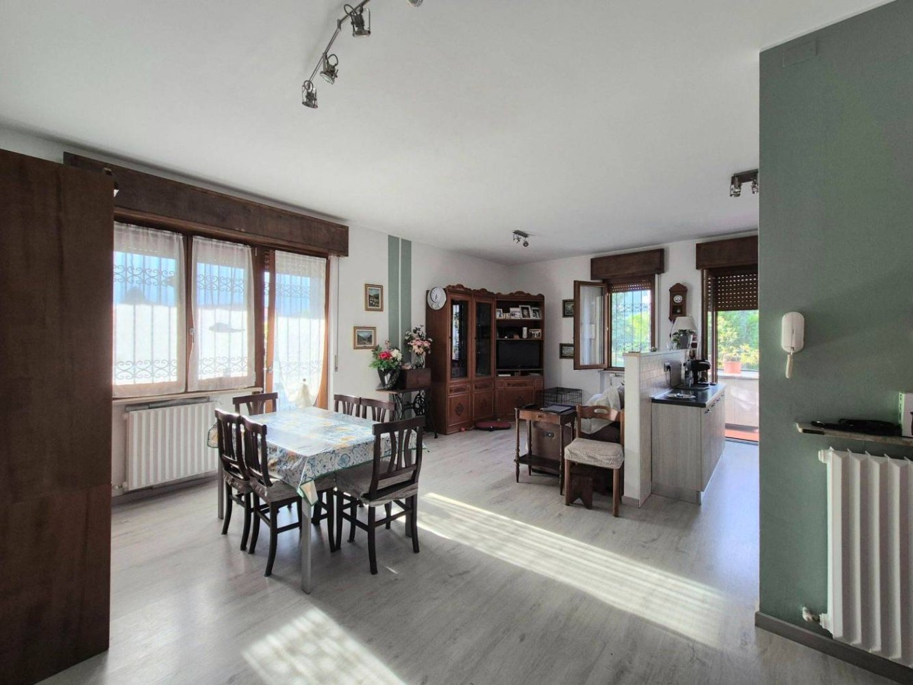 2 غرف نوم شقة في Osio Sotto, Italy رقم 301558