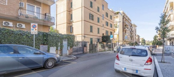 Apartamento de 3 habitaciónes en Ciampino, Italy No. 20019 36