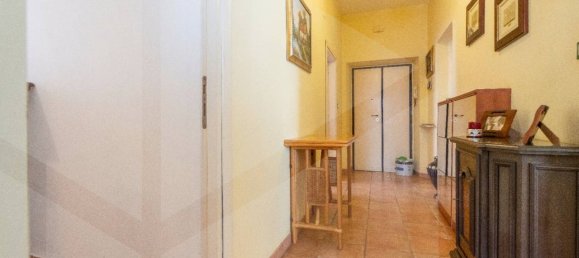 Apartamento de 3 habitaciónes en Ciampino, Italy No. 20019 31