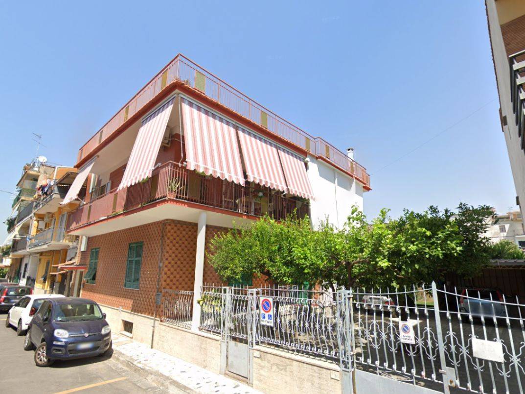 2 rooms Apartment in Pomigliano d'Arco, Italy No. 339248