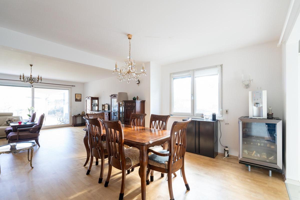 4غرفة منزل في Vienna, Austria رقم 71127