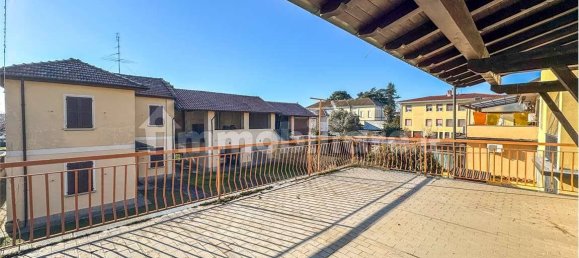 Дом с 3 спальнями в Маркалло кон Казоне, Италия № 210645 15