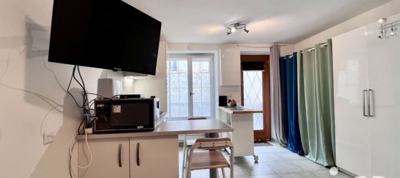 Studio à Indre, France No. 329105 4