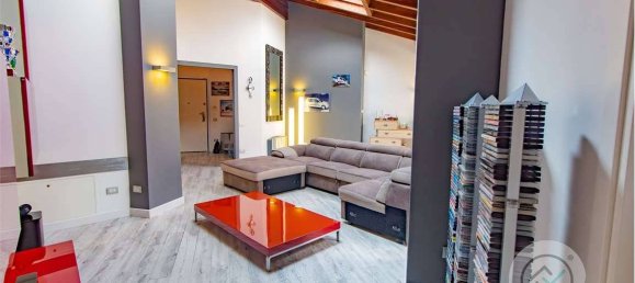 Penthouse T3 em Varese, Italy N.º 287236 5