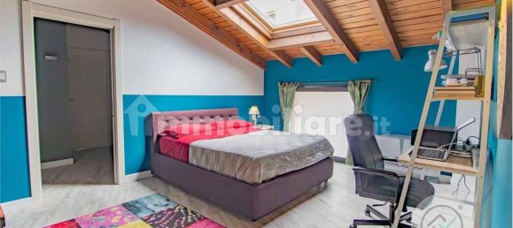 Penthouse T3 em Varese, Italy N.º 287236 8