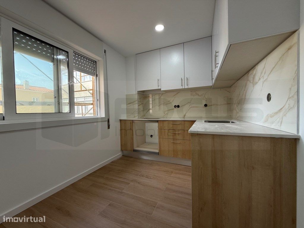 2 bedrooms Apartment in Gafanha da Encarnacao, Portugal No. 304476