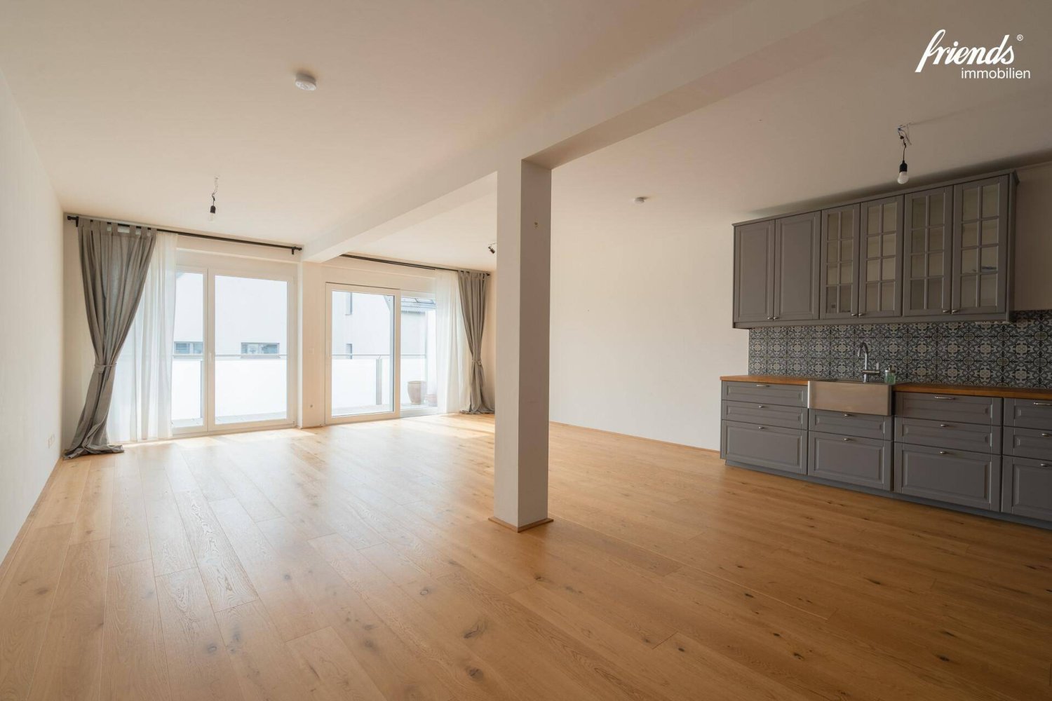 5 rooms Apartment in Gumpoldskirchen, Austria No. 214855