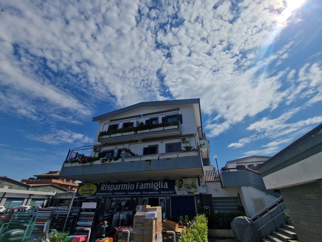 3 bedrooms Apartment in Rome, Italy No. 320066