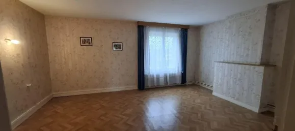 3 bedrooms House in Valenciennes, France No. 344143 9