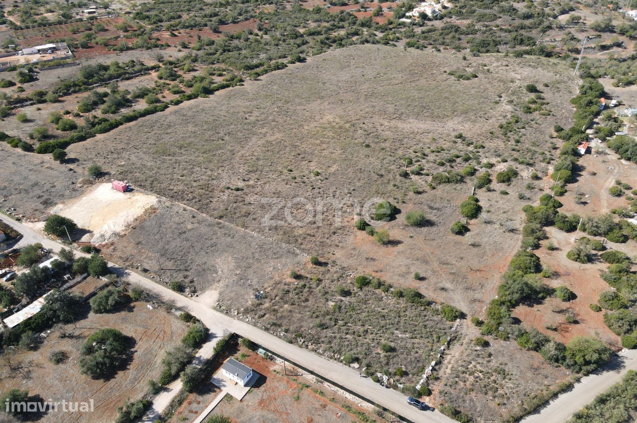 Terrain à Albufeira, Portugal 68640m² No. 44805