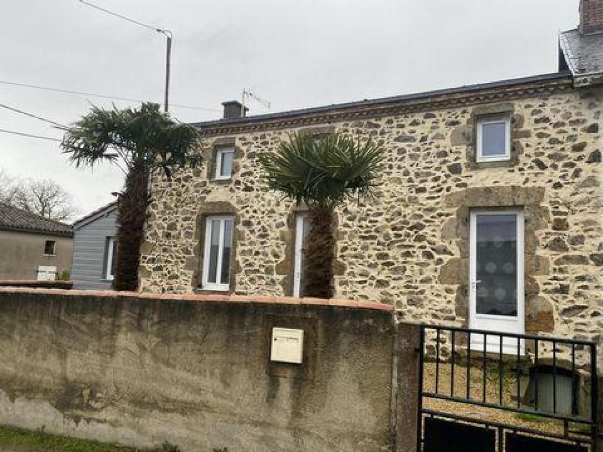 3 bedrooms House in Clesse, France No. 28894