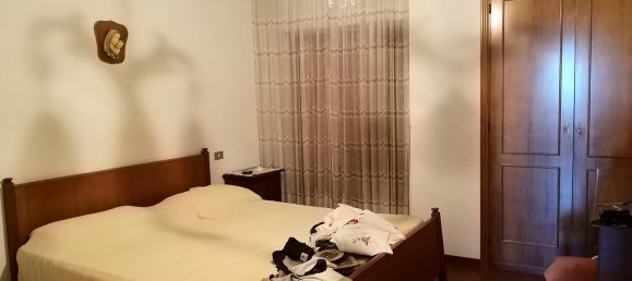 4 rooms House in Castiglione del Lago, Italy No. 148333 13