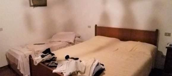 4 rooms House in Castiglione del Lago, Italy No. 148333 12