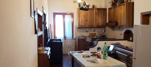 4 rooms House in Castiglione del Lago, Italy No. 148333 15