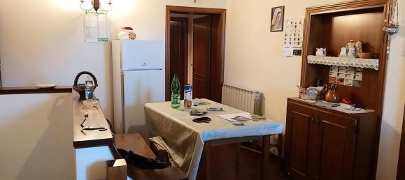 4 rooms House in Castiglione del Lago, Italy No. 148333 8