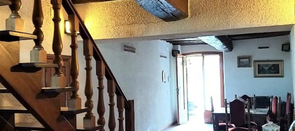 4 rooms House in Castiglione del Lago, Italy No. 148333 11