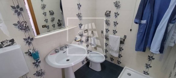 10 rooms Villa in Castelnovo di Sotto, Italy No. 292529 11