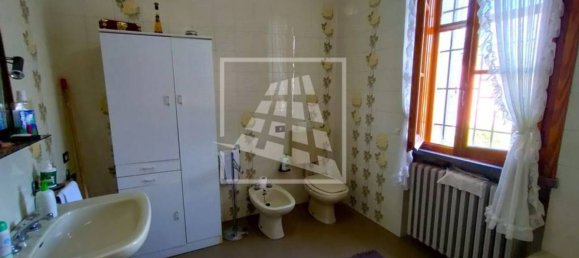 10 rooms Villa in Castelnovo di Sotto, Italy No. 292529 18