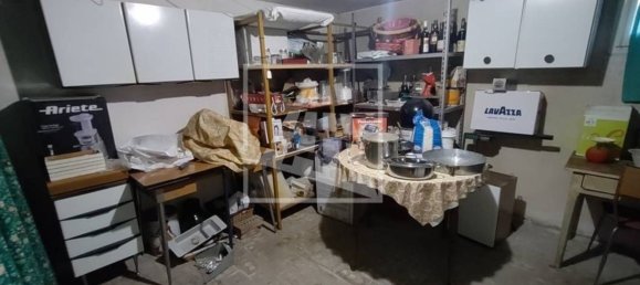 10 rooms Villa in Castelnovo di Sotto, Italy No. 292529 27