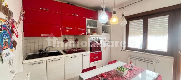 Квартира с 2 спальнями в Фьюмичино, Италия № 102015 7