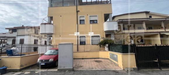 Квартира с 2 спальнями в Фьюмичино, Италия № 102015 21