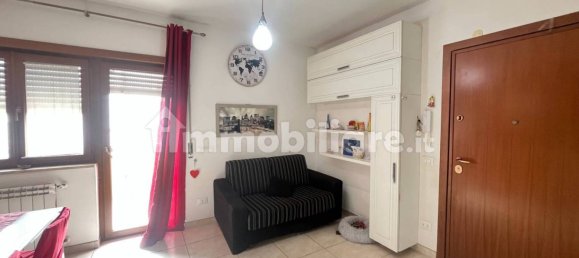 Квартира с 2 спальнями в Фьюмичино, Италия № 102015 5