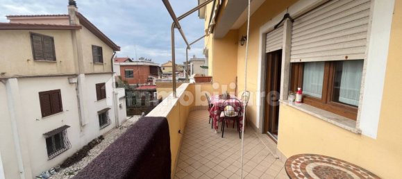 Квартира с 2 спальнями в Фьюмичино, Италия № 102015 18