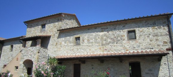 500m² Hotel in Montecatini Val di Cecina, Italy No. 327033 3