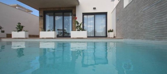 3 bedrooms Villa in San Miguel de Salinas, Spain No. 6661 16