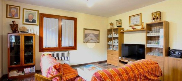 5 غرف نوم فيلا في Monte San Pietro, Italy رقم 53983 83