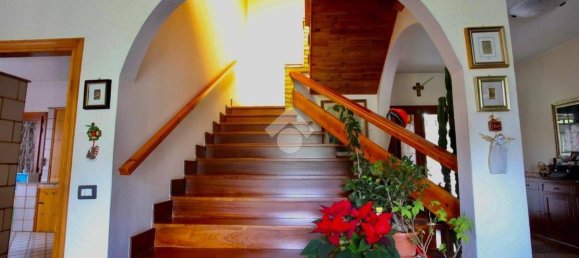 5 غرف نوم فيلا في Monte San Pietro, Italy رقم 53983 118