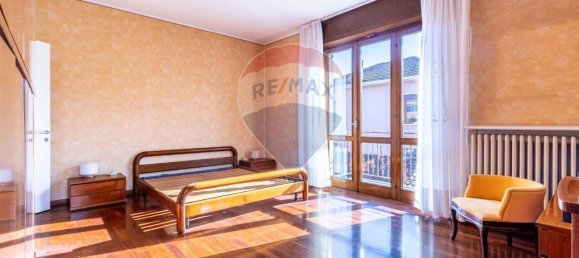8 rooms Villa in Varallo Pombia, Italy No. 156655 27