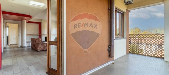 8 rooms Villa in Varallo Pombia, Italy No. 156655 14