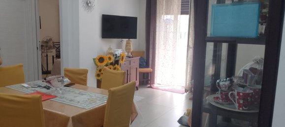 3 Schlafzimmer Wohnung in Catania, Italy, Nr. 346014 3